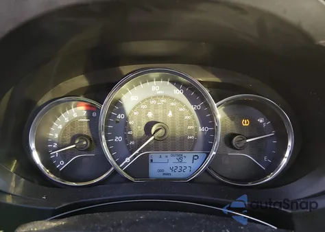 2015 Toyota Corolla Le z USA, uszkodzony, nr VIN 2T1BURHE6FC274187